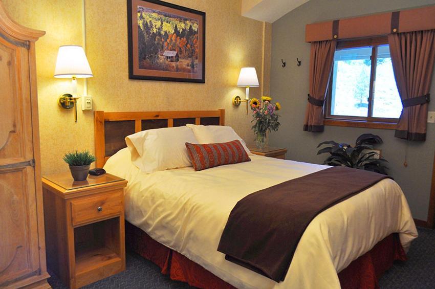 Olympic Village Inn โอลิมปิกแวลลีย์ ภายนอก รูปภาพ